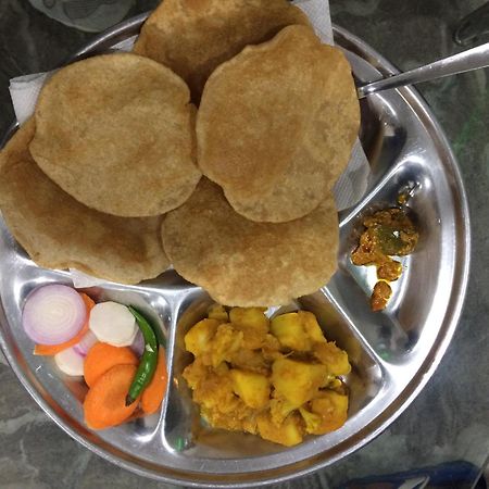Hotel Maurya Vihar Bodhgaya Exteriör bild
