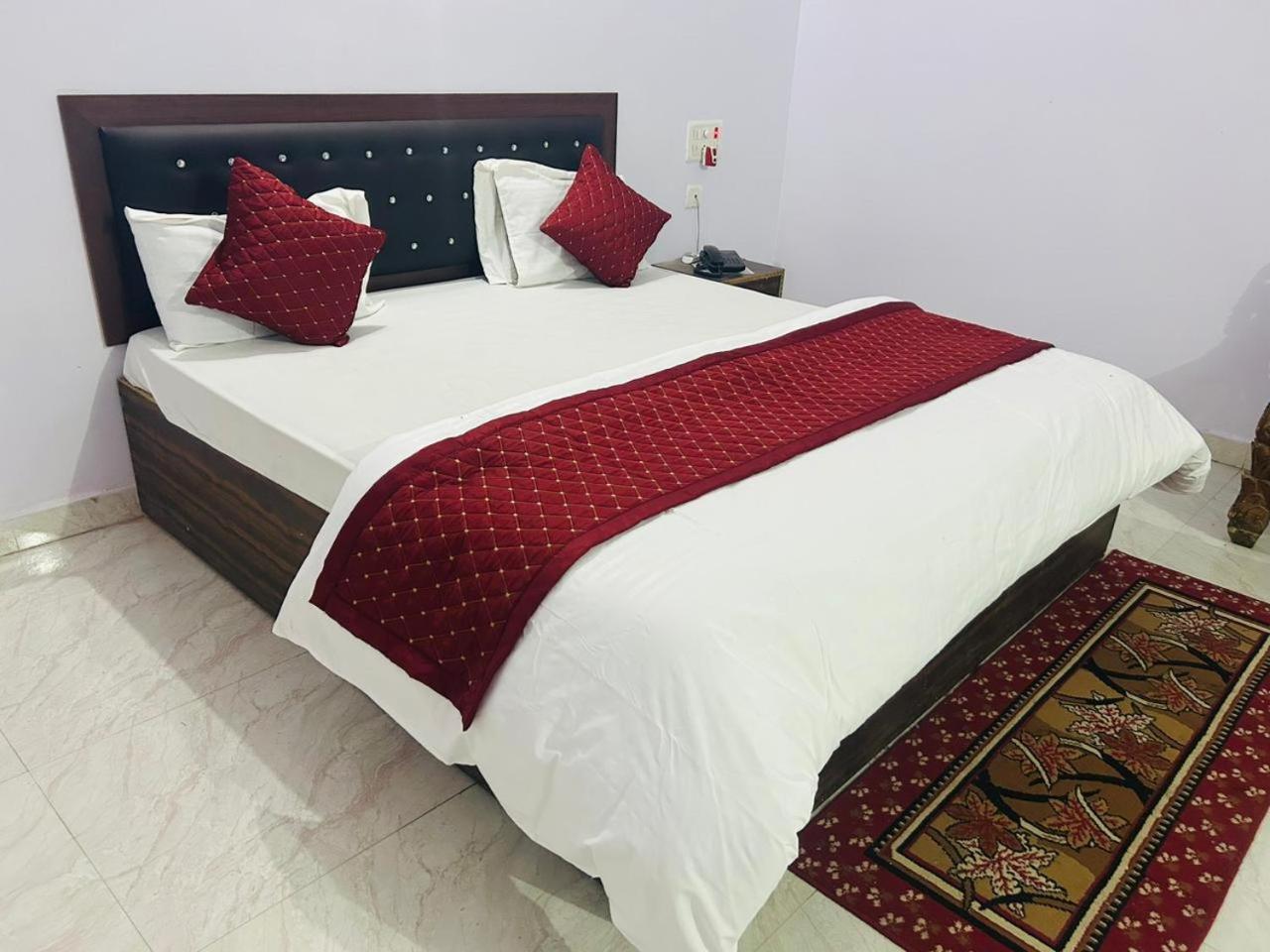 Hotel Maurya Vihar Bodhgaya Exteriör bild