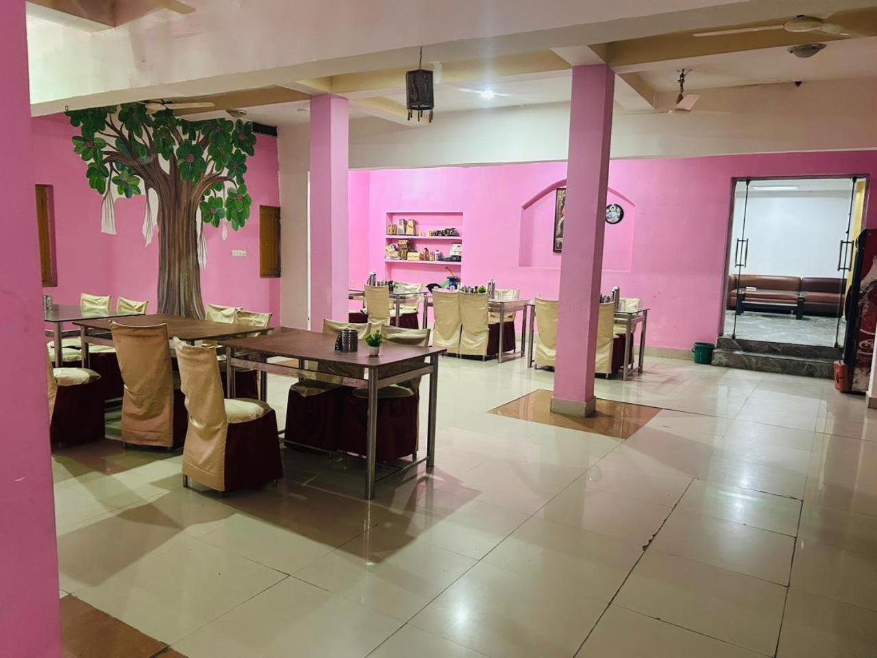 Hotel Maurya Vihar Bodhgaya Exteriör bild
