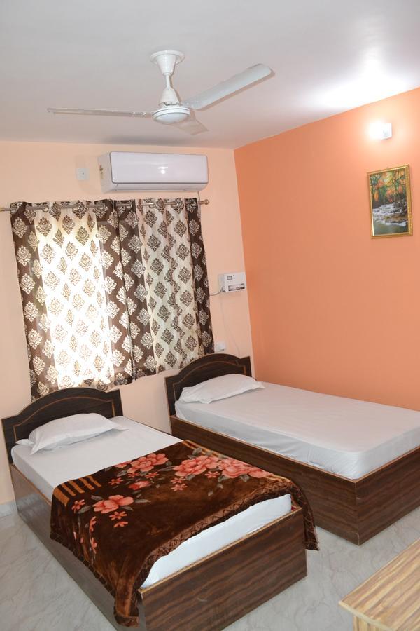 Hotel Maurya Vihar Bodhgaya Exteriör bild