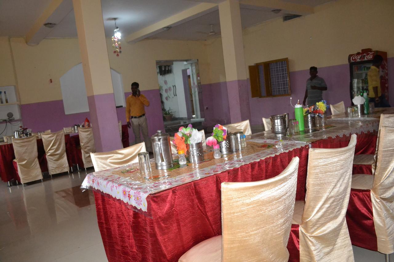 Hotel Maurya Vihar Bodhgaya Exteriör bild